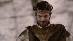 extant_GameOfThrones_2x03-WhatIsDeadMayNeverDie_1241