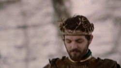 extant_GameOfThrones_2x03-WhatIsDeadMayNeverDie_1242
