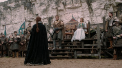 extant_GameOfThrones_2x03-WhatIsDeadMayNeverDie_1244