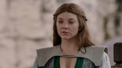 extant_GameOfThrones_2x03-WhatIsDeadMayNeverDie_1257