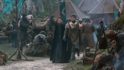 extant_GameOfThrones_2x03-WhatIsDeadMayNeverDie_1265