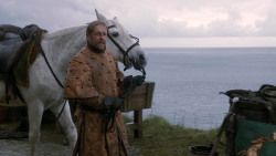 extant_GameOfThrones_2x03-WhatIsDeadMayNeverDie_1275