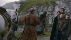 extant_GameOfThrones_2x03-WhatIsDeadMayNeverDie_1279