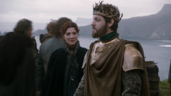 extant_GameOfThrones_2x03-WhatIsDeadMayNeverDie_1327