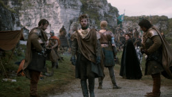 extant_GameOfThrones_2x03-WhatIsDeadMayNeverDie_1358