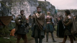 extant_GameOfThrones_2x03-WhatIsDeadMayNeverDie_1359