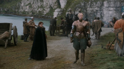 extant_GameOfThrones_2x03-WhatIsDeadMayNeverDie_1367