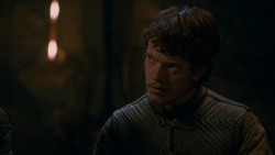 extant_GameOfThrones_2x03-WhatIsDeadMayNeverDie_1589
