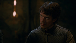 extant_GameOfThrones_2x03-WhatIsDeadMayNeverDie_1590