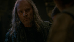 extant_GameOfThrones_2x03-WhatIsDeadMayNeverDie_1602