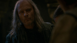 extant_GameOfThrones_2x03-WhatIsDeadMayNeverDie_1606