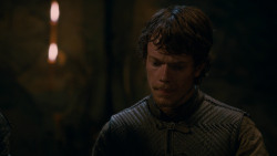 extant_GameOfThrones_2x03-WhatIsDeadMayNeverDie_1612