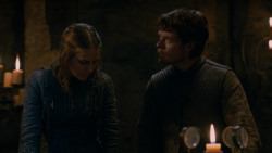 extant_GameOfThrones_2x03-WhatIsDeadMayNeverDie_1636