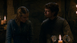 extant_GameOfThrones_2x03-WhatIsDeadMayNeverDie_1637