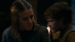 extant_GameOfThrones_2x03-WhatIsDeadMayNeverDie_1661