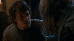 extant_GameOfThrones_2x03-WhatIsDeadMayNeverDie_1697