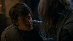 extant_GameOfThrones_2x03-WhatIsDeadMayNeverDie_1701