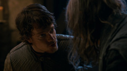 extant_GameOfThrones_2x03-WhatIsDeadMayNeverDie_1704