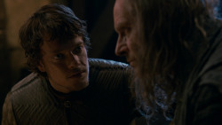 extant_GameOfThrones_2x03-WhatIsDeadMayNeverDie_1733