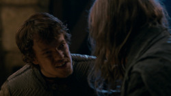 extant_GameOfThrones_2x03-WhatIsDeadMayNeverDie_1781