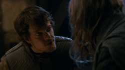 extant_GameOfThrones_2x03-WhatIsDeadMayNeverDie_1787