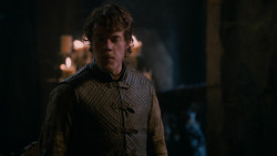 extant_GameOfThrones_2x03-WhatIsDeadMayNeverDie_1825