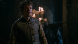 extant_GameOfThrones_2x03-WhatIsDeadMayNeverDie_1847
