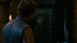 extant_GameOfThrones_2x03-WhatIsDeadMayNeverDie_1855