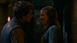 extant_GameOfThrones_2x03-WhatIsDeadMayNeverDie_1860