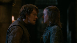 extant_GameOfThrones_2x03-WhatIsDeadMayNeverDie_1865