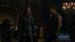 extant_GameOfThrones_2x03-WhatIsDeadMayNeverDie_1872
