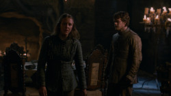 extant_GameOfThrones_2x03-WhatIsDeadMayNeverDie_1873