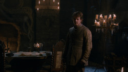 extant_GameOfThrones_2x03-WhatIsDeadMayNeverDie_1880