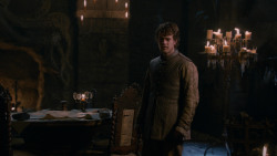 extant_GameOfThrones_2x03-WhatIsDeadMayNeverDie_1883