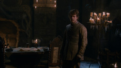 extant_GameOfThrones_2x03-WhatIsDeadMayNeverDie_1886