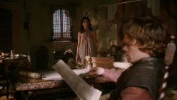 extant_GameOfThrones_2x03-WhatIsDeadMayNeverDie_1923