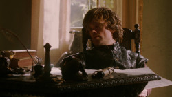 extant_GameOfThrones_2x03-WhatIsDeadMayNeverDie_1943