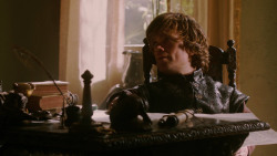 extant_GameOfThrones_2x03-WhatIsDeadMayNeverDie_1949