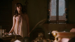 extant_GameOfThrones_2x03-WhatIsDeadMayNeverDie_1973