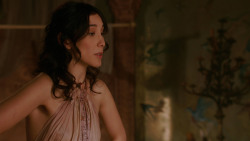 extant_GameOfThrones_2x03-WhatIsDeadMayNeverDie_1991