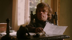 extant_GameOfThrones_2x03-WhatIsDeadMayNeverDie_1992