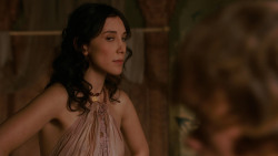 extant_GameOfThrones_2x03-WhatIsDeadMayNeverDie_2002