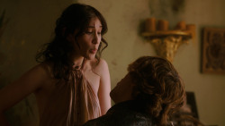 extant_GameOfThrones_2x03-WhatIsDeadMayNeverDie_2043