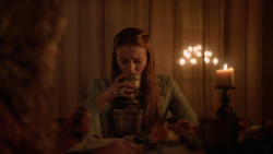 extant_GameOfThrones_2x03-WhatIsDeadMayNeverDie_2185