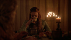 extant_GameOfThrones_2x03-WhatIsDeadMayNeverDie_2186