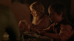 extant_GameOfThrones_2x03-WhatIsDeadMayNeverDie_2196