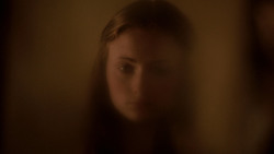extant_GameOfThrones_2x03-WhatIsDeadMayNeverDie_2241