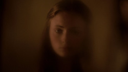 extant_GameOfThrones_2x03-WhatIsDeadMayNeverDie_2242