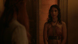 extant_GameOfThrones_2x03-WhatIsDeadMayNeverDie_2281