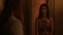 extant_GameOfThrones_2x03-WhatIsDeadMayNeverDie_2282